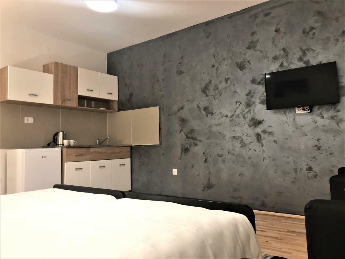 Airport Rest Apartments Βελιγράδι Εξωτερικό φωτογραφία