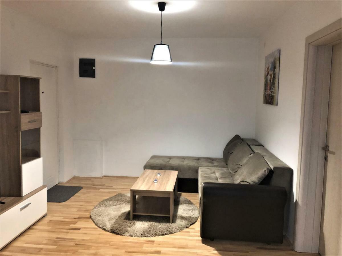 Airport Rest Apartments Βελιγράδι Εξωτερικό φωτογραφία