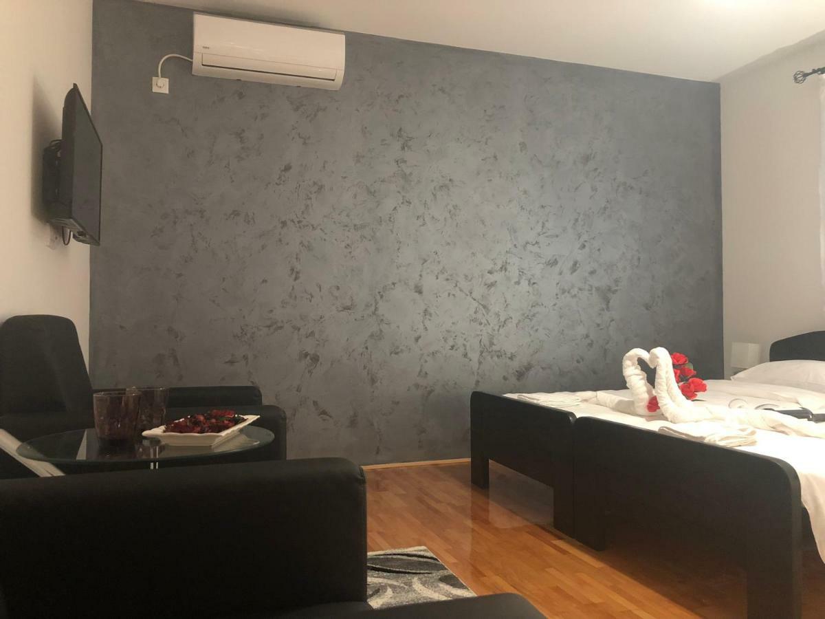 Airport Rest Apartments Βελιγράδι Εξωτερικό φωτογραφία