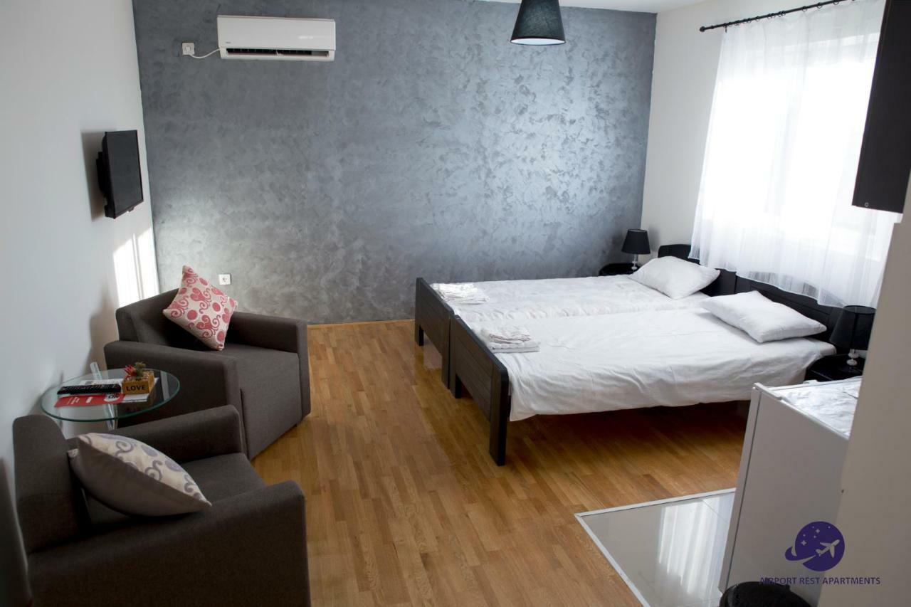 Airport Rest Apartments Βελιγράδι Εξωτερικό φωτογραφία