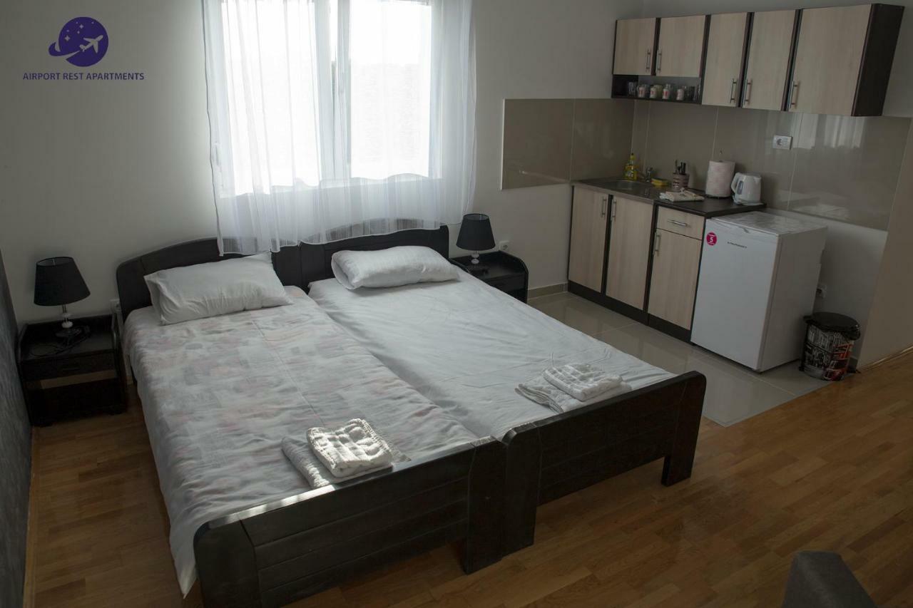 Airport Rest Apartments Βελιγράδι Εξωτερικό φωτογραφία