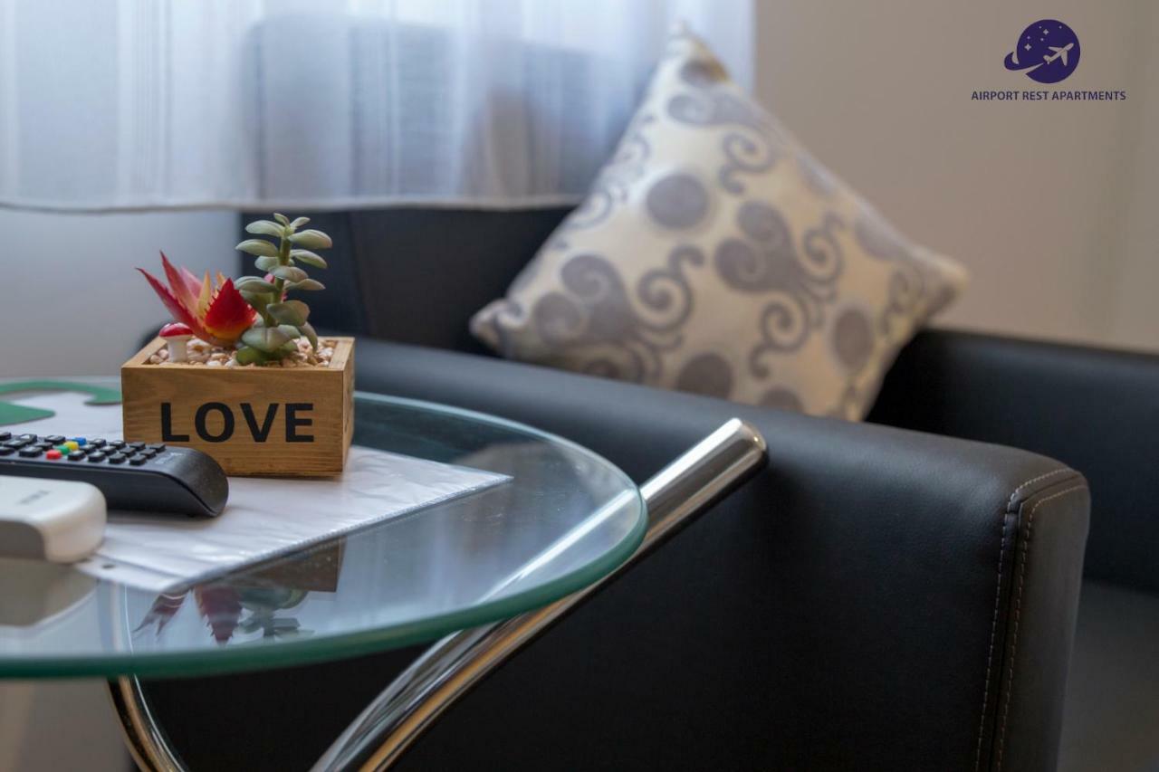 Airport Rest Apartments Βελιγράδι Εξωτερικό φωτογραφία